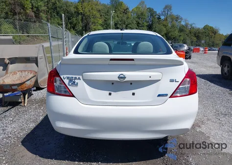 2014 Nissan Versa 1.6 Sl from USA, damaged, VIN 3N1CN7AP0EL852252